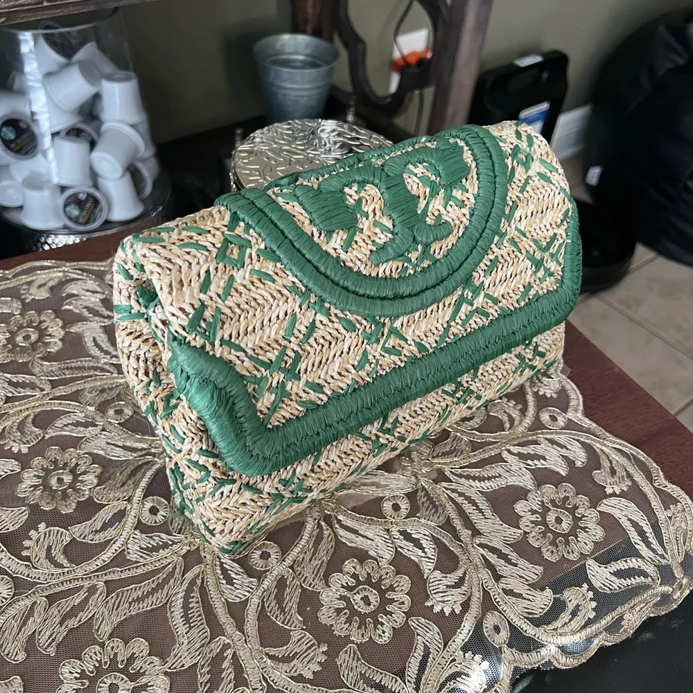 Tory Burch Fleming straw clutch - Picture 4 of 11
